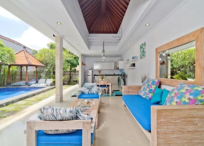Alam Biru Villa *